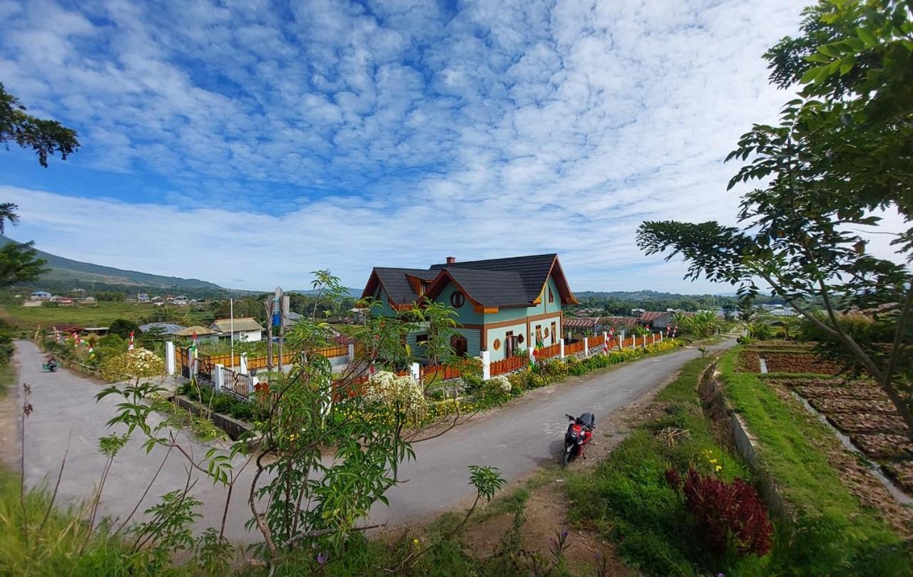Kopa Hilltop - Family Guest Home Рутенг Экстерьер фото