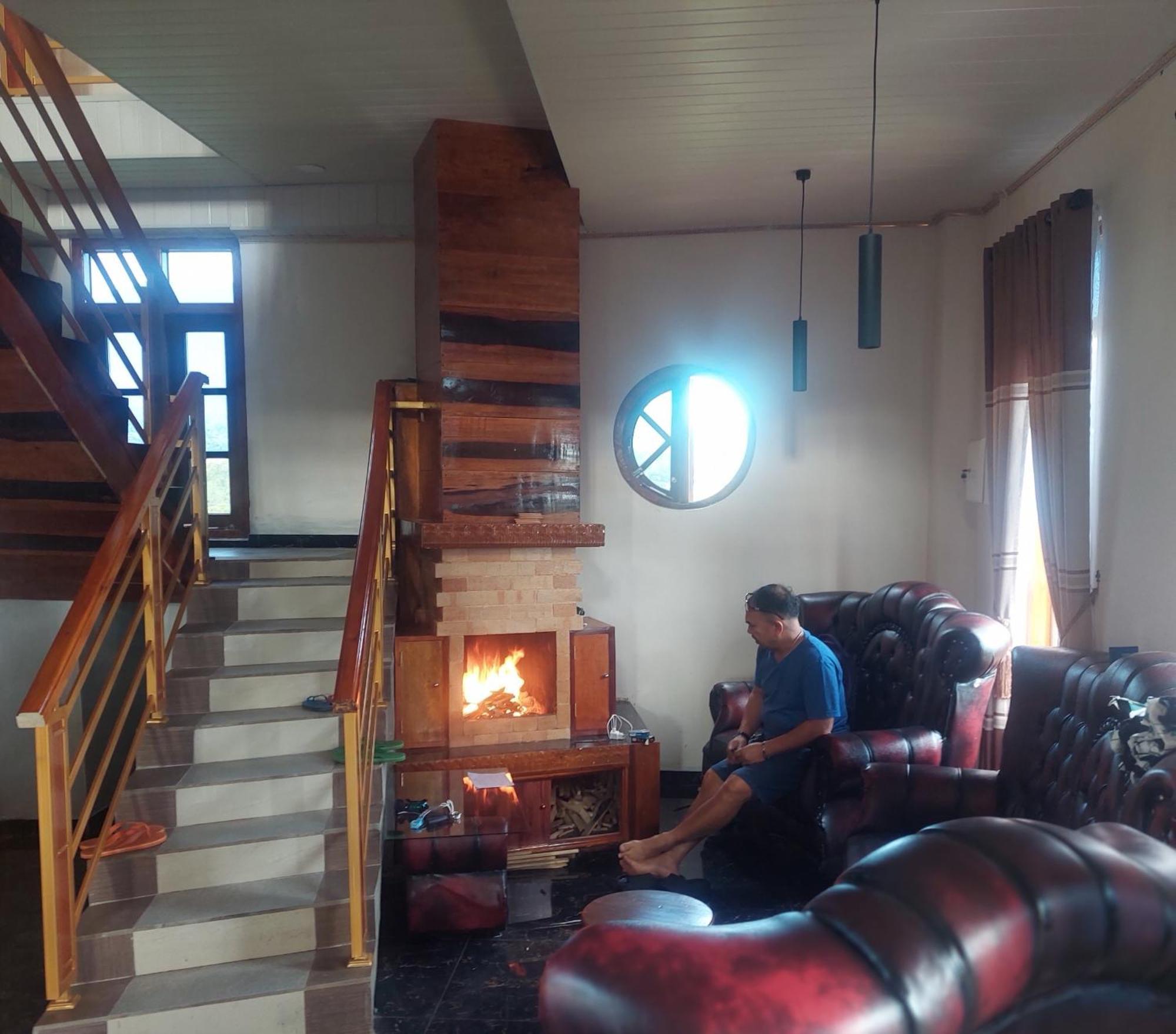 Kopa Hilltop - Family Guest Home Рутенг Экстерьер фото